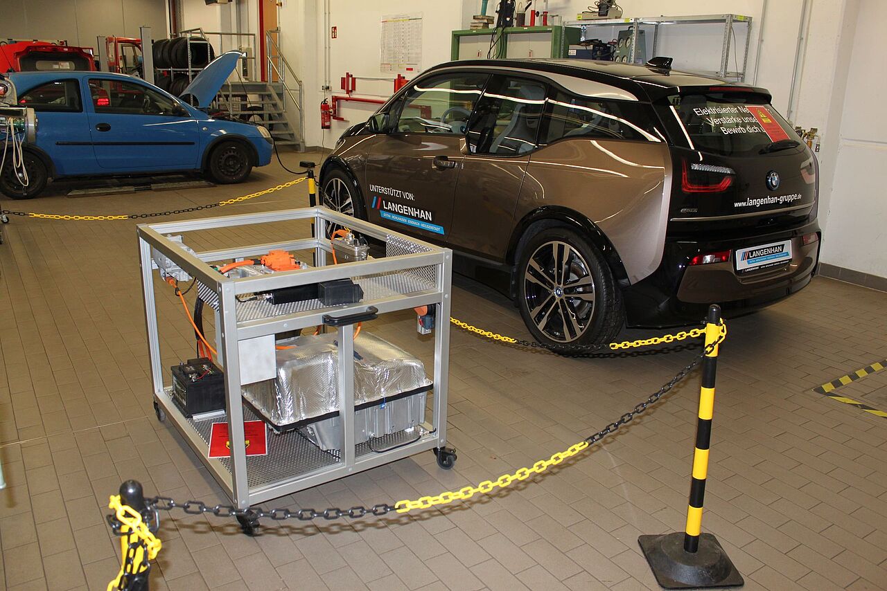 NextGen Drive Lab: BMW i3 Hochvolt-Trainer